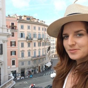 Meet your Posher, Kat